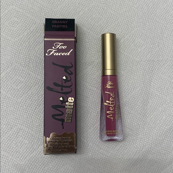 Too faced liquid matte 5 lipstick combo - Picture 7 of 10